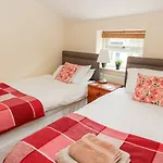 Fern House Kettlewell